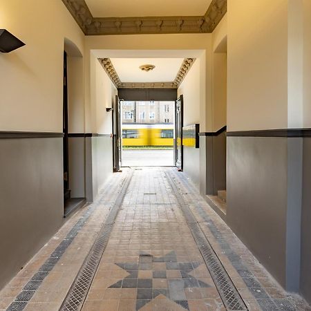 66m² 4 room maisonette apt. Near center&Prenzl.B Berlino Esterno foto